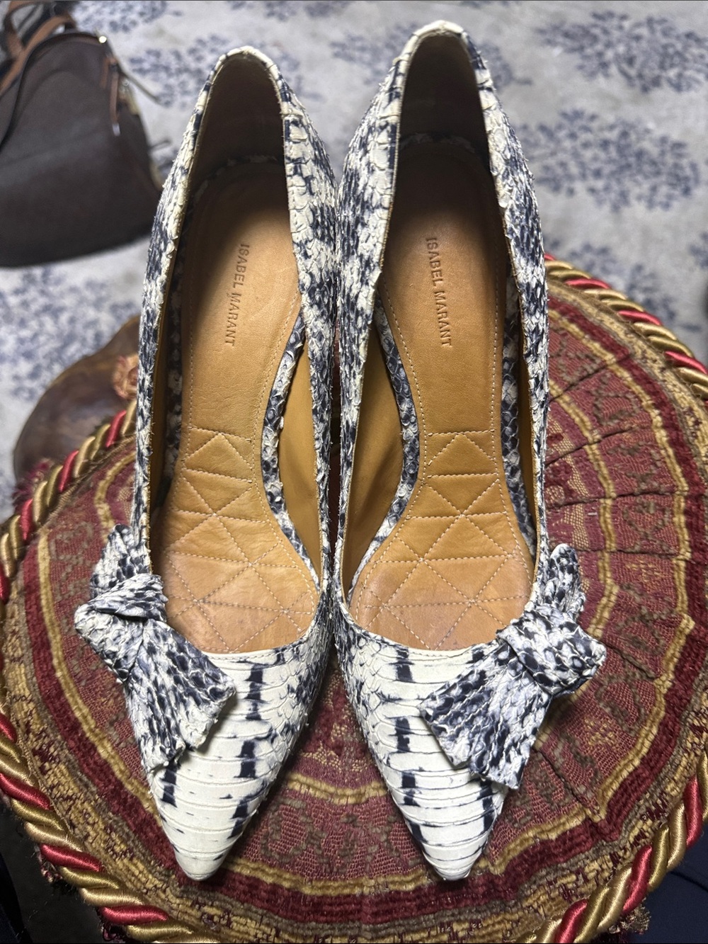 Isabel Marant Navy and White Pointed Bow Heels